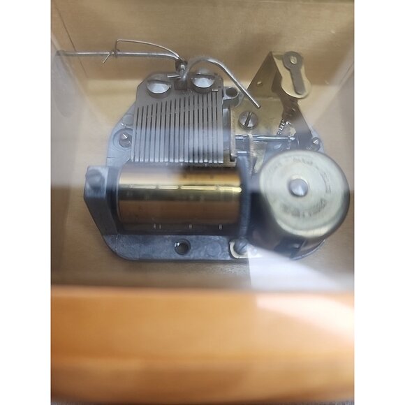 REUGE Vintage Swiss Wood lacquered musical box Pachelbel Canon classical music - Picture 7 of 8